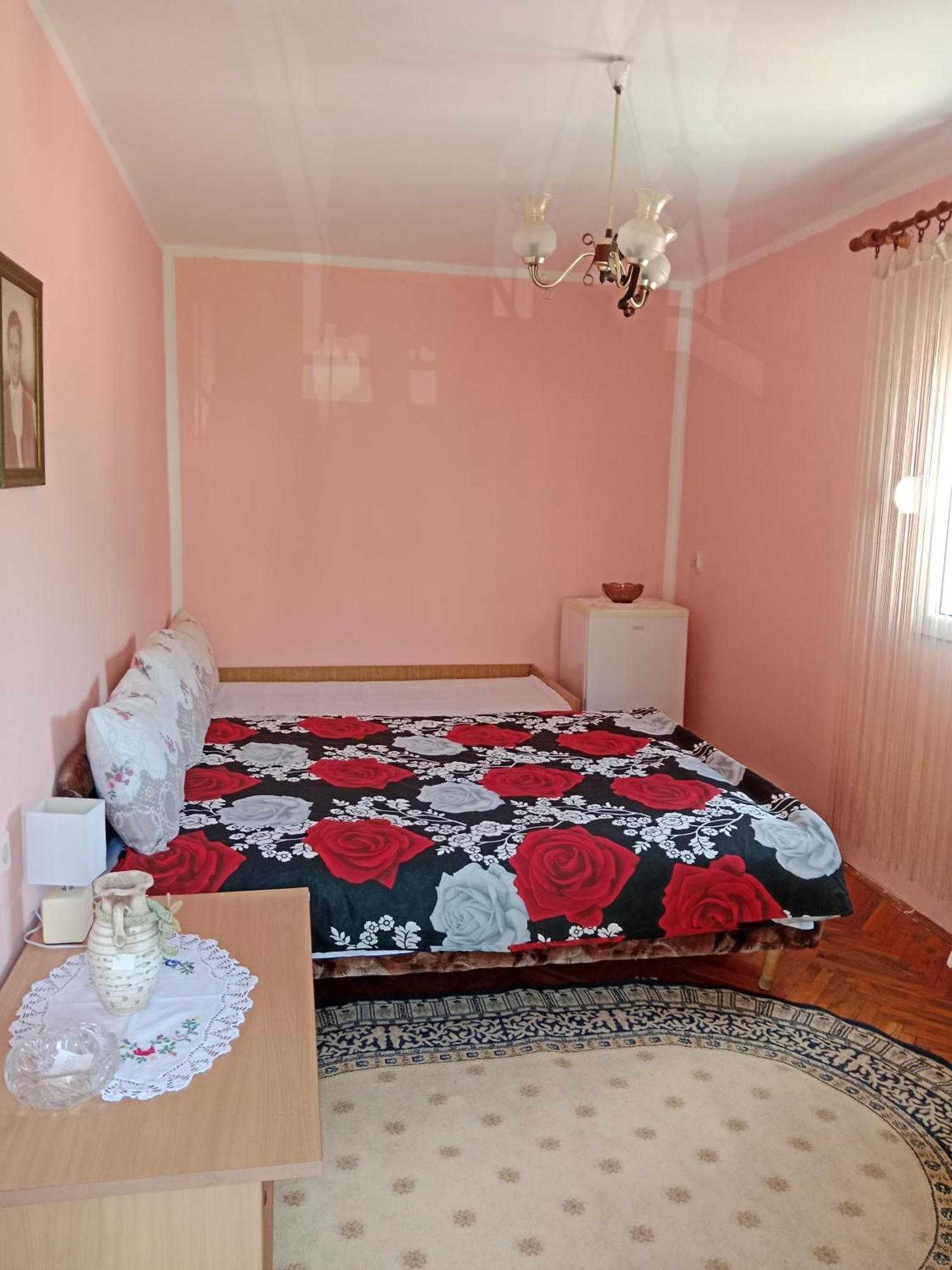 Rooms Banicevic Рисан Екстериор снимка