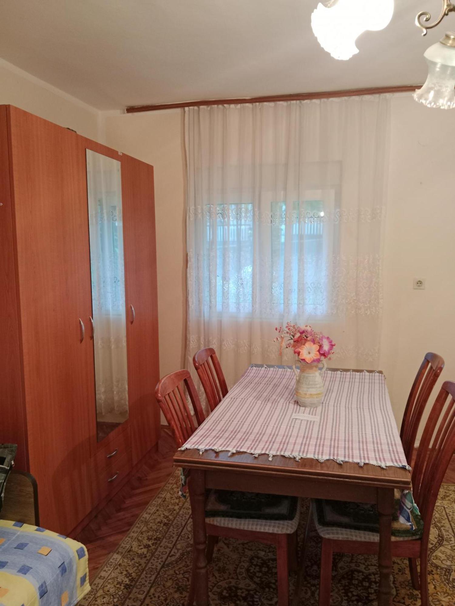 Rooms Banicevic Рисан Екстериор снимка
